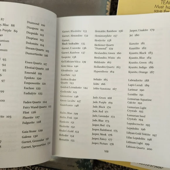 The Pocket Book of Stones - Picture 6 of 8